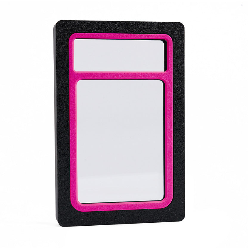 Card Fossil Standard Graded Case Dark Mode – magenta accent